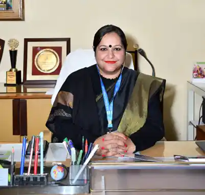 Principal Dr. Mukta
